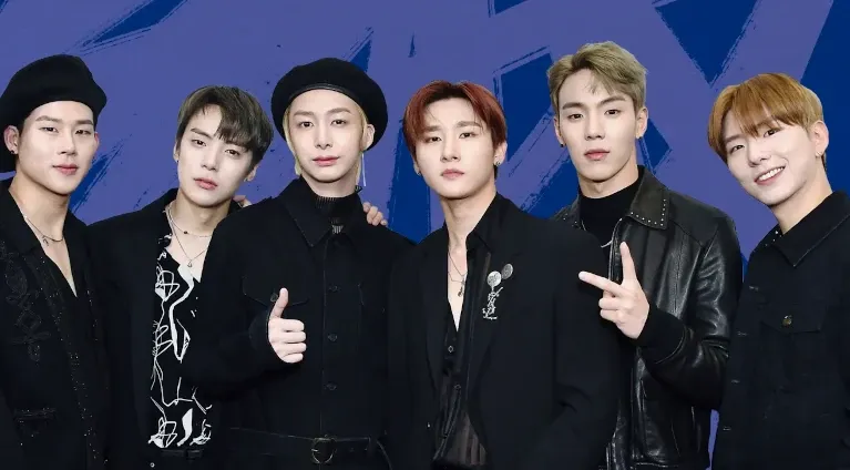 MONSTA X