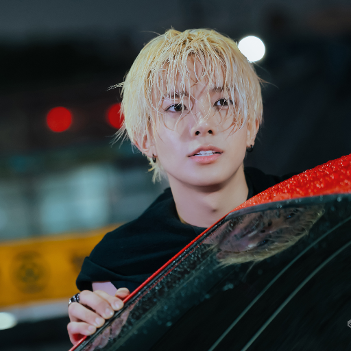 I'm never gonna shut up about this pic i fear, no cuz i'm suddenly obsessed with this pic of wth😭 hear me out......HEAR ME OUT- turn me on-