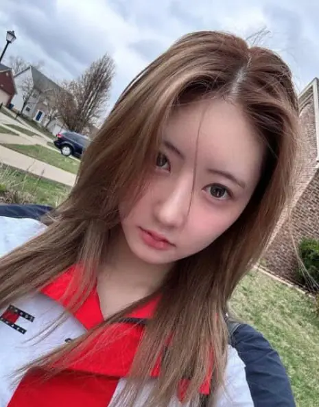 ’s recently shared this picture while she’s currently on hiatus 🥹🤍 It’s so seeing her pop up again, even if it’s just a little update. We miss you so much…