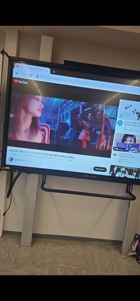 Chat media