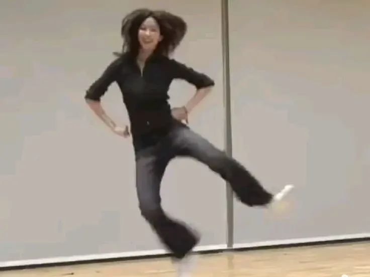When i got some notification from yall... 🫵🥹 My happiness knows no bounds✨🫧