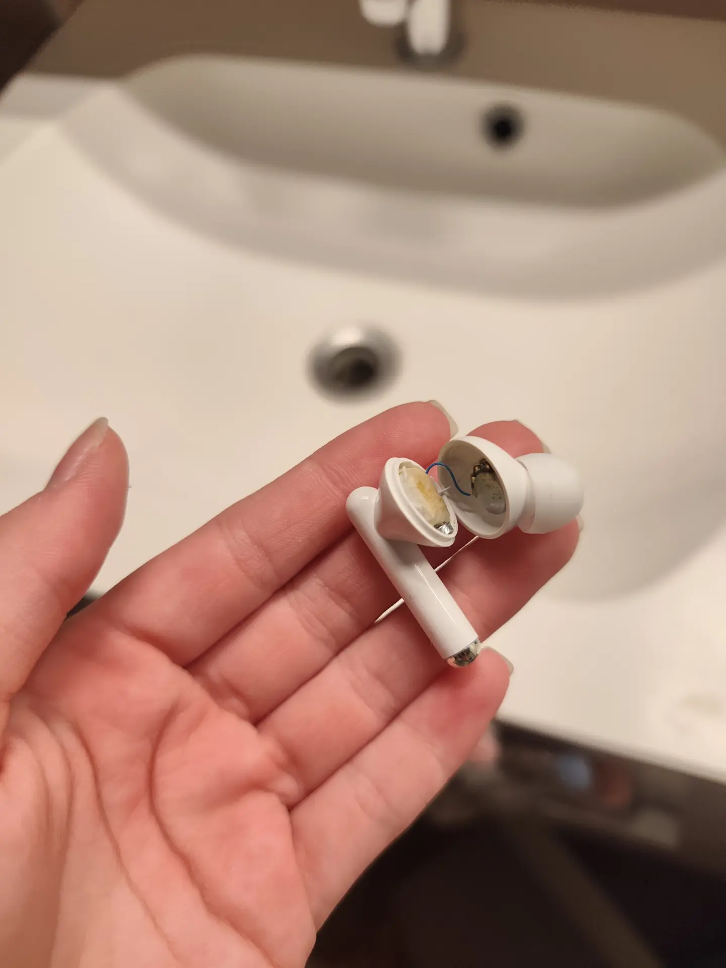 I was listening to nobody from 😭 (Ps after I repaired them I just needed to stick it together like a price)
