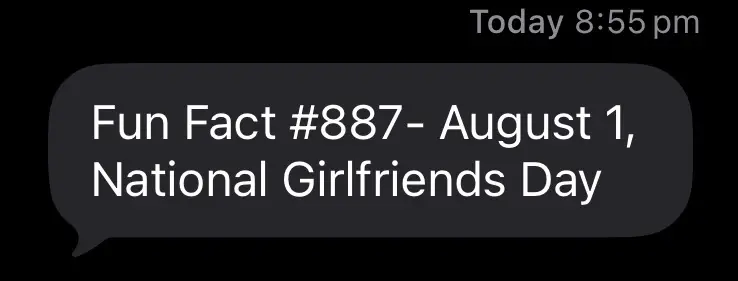 GANG I KNOW MY GIRLFRIEND AINT HERE ANYMORE BUT I STILL FEEL THE NEED TO SHARE THIS ITS NATIONAL GIRLFRIENDS DAY FOR MEEEEEE I LOVE MAH GIRL, SHES MY