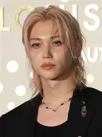 Photo shared on KpopVisage
