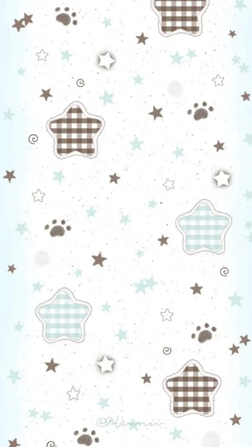 My current wallpaper is the yellow and blue one and it’s very cute and summer-y looking, butttttt as a mint fanatic im thinking about changing it the green and brown one. Help me decide…
