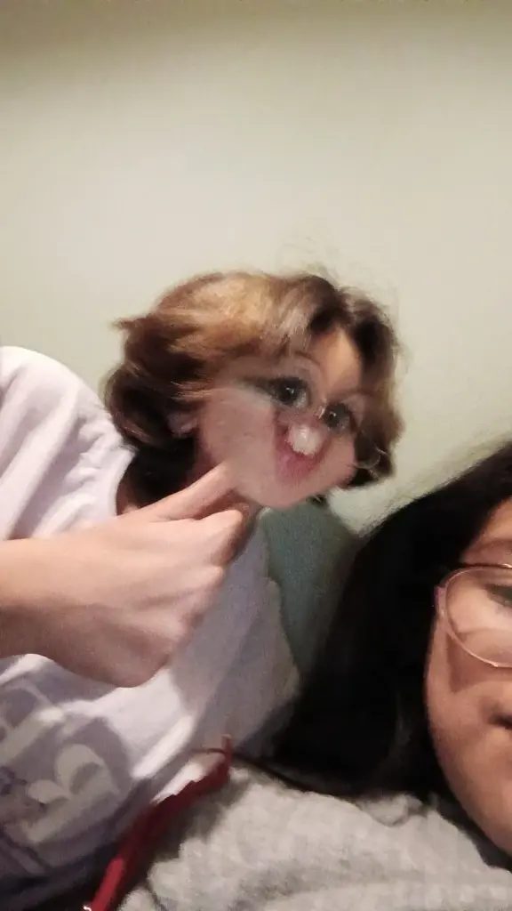 Chat media