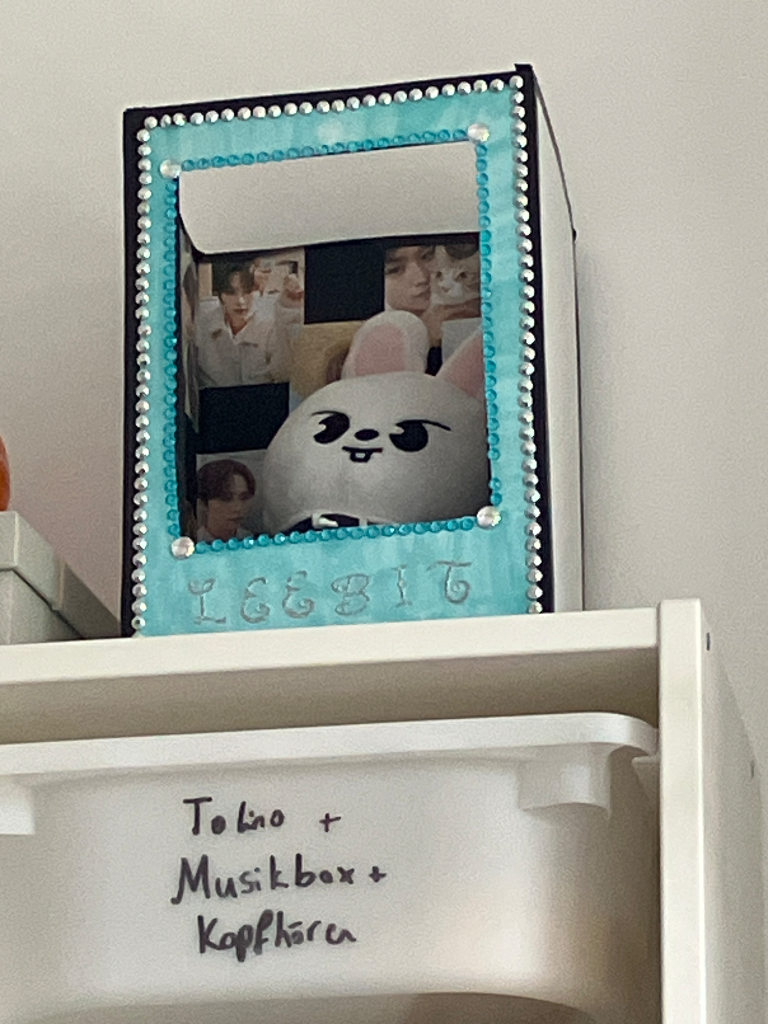 Chat media