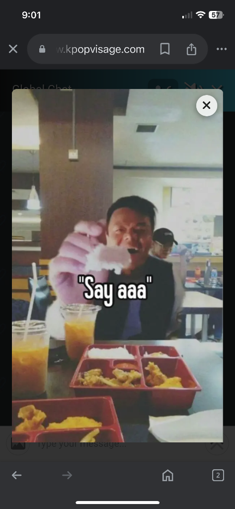 Chat media