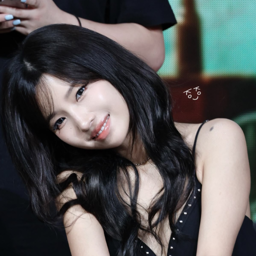 💬Happy Birthday!🍀 My LOVE from BABYMOMO and Soyeon from 💌🫶 I want you to always be happy<333