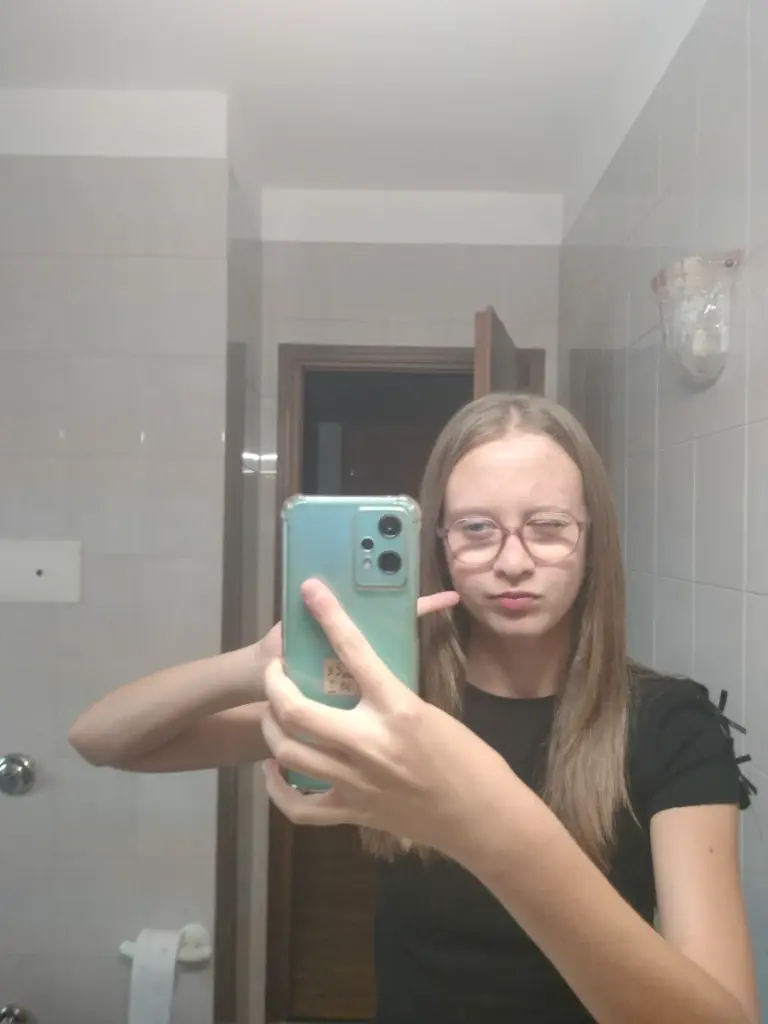 Chat media