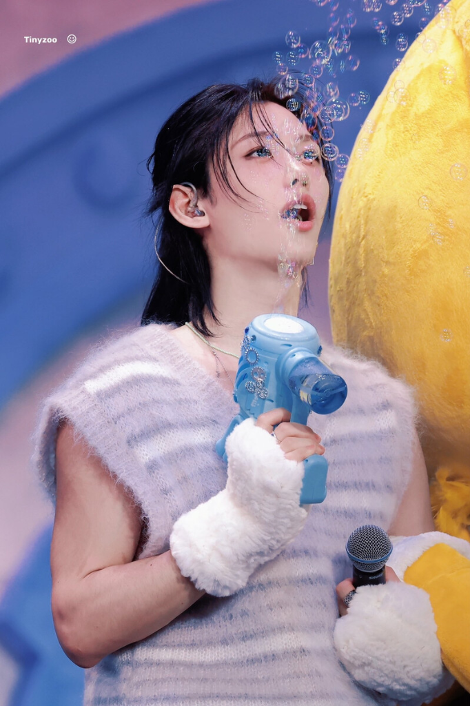 Chat media