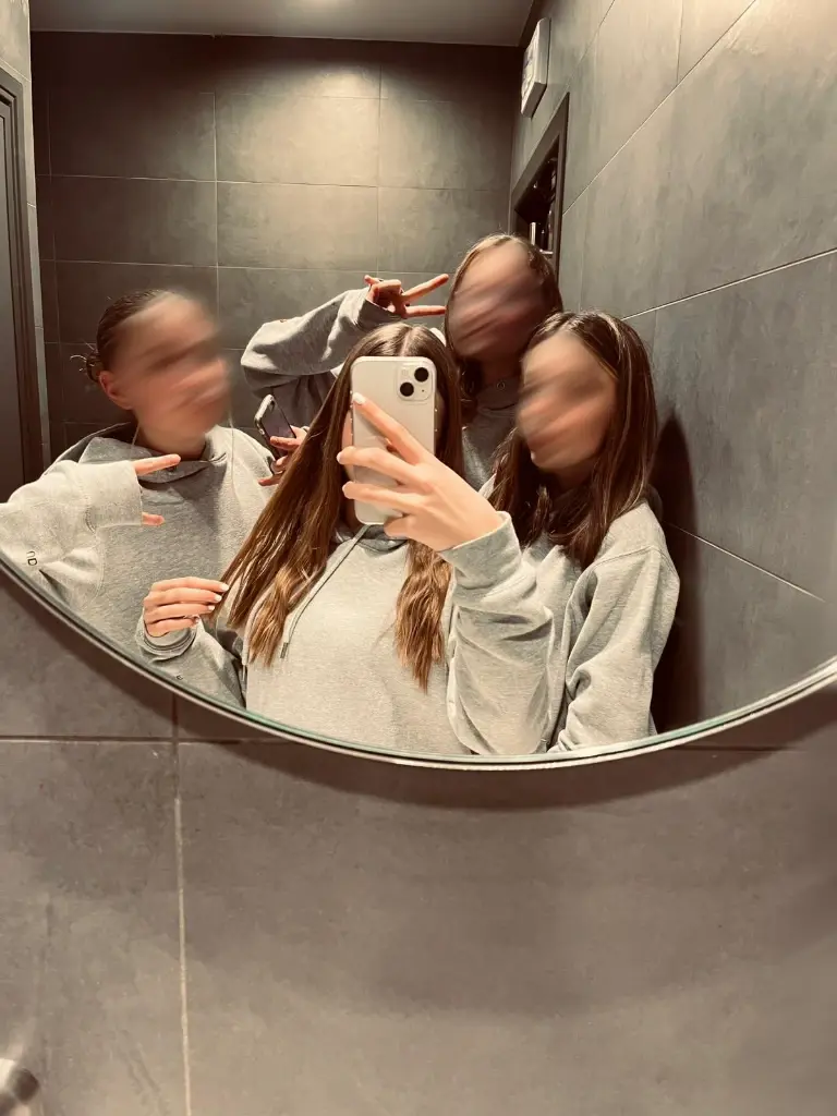 Chat media
