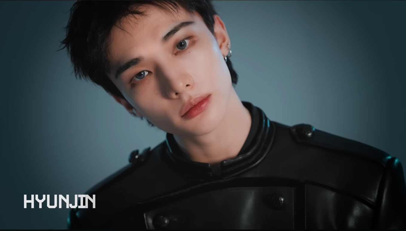 **✨HYUNJIN✨** #