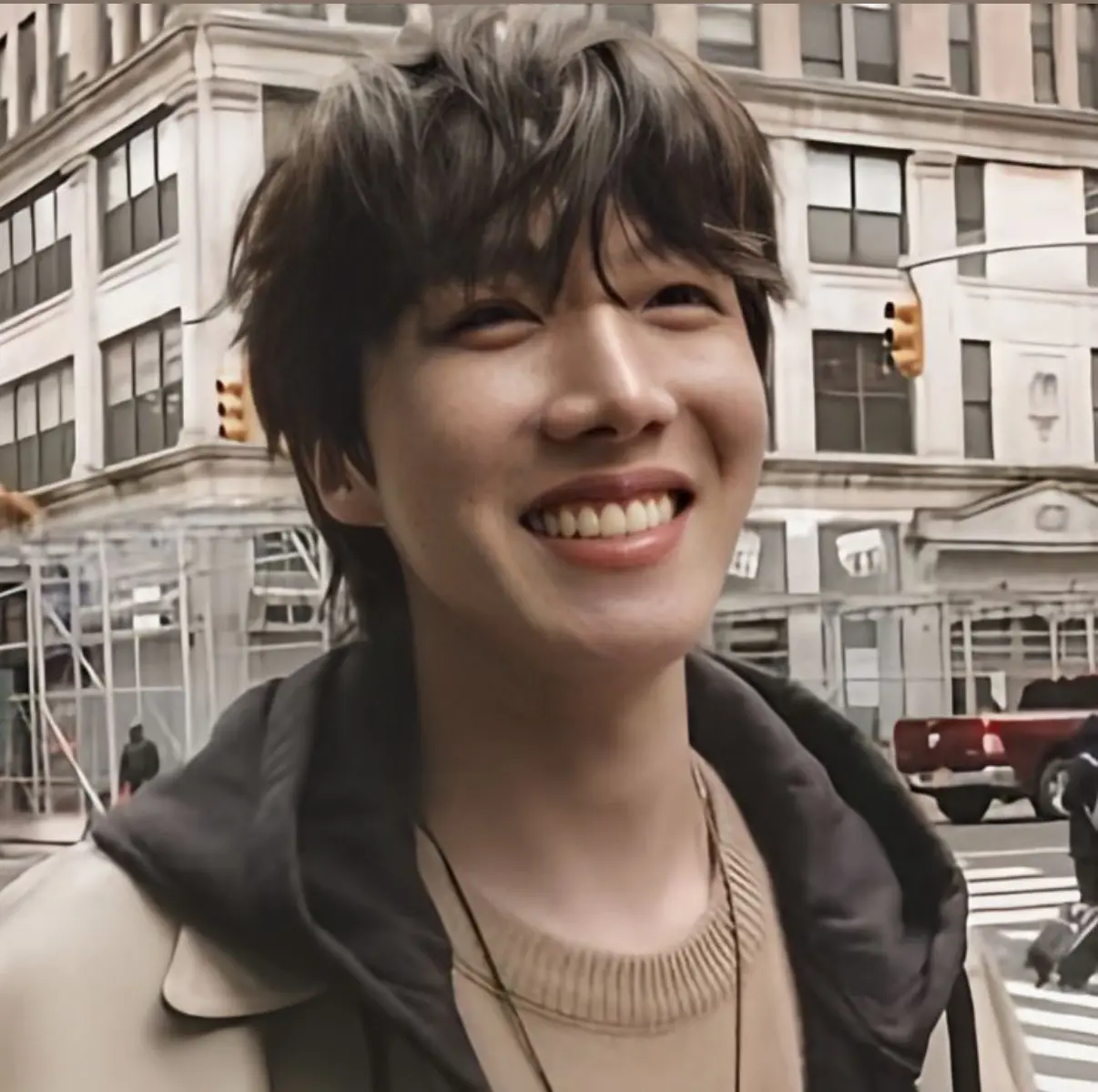 Who is this (wrong answers only)