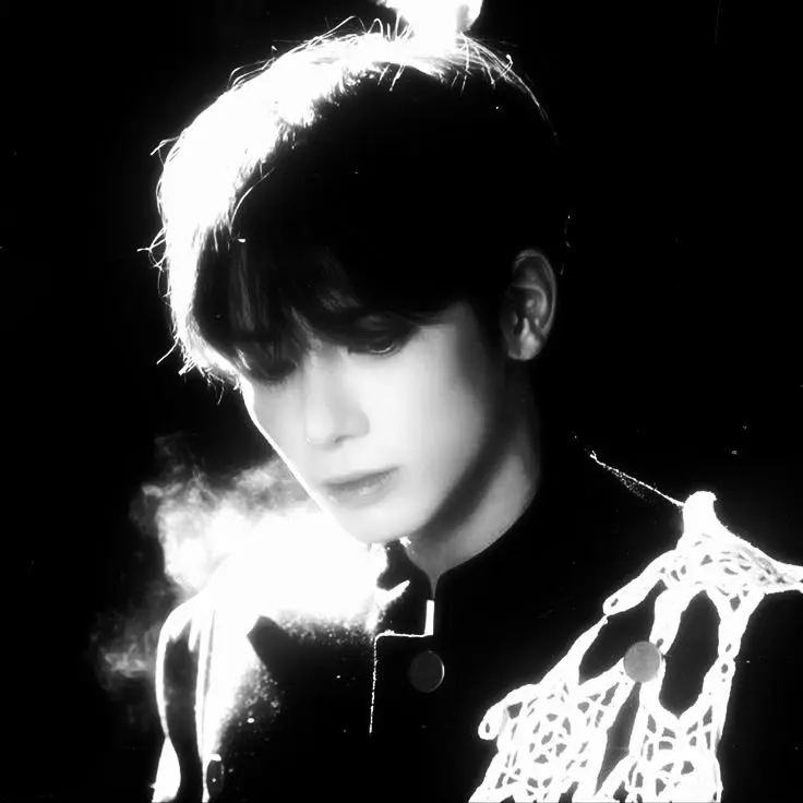 Photo shared on KpopVisage
