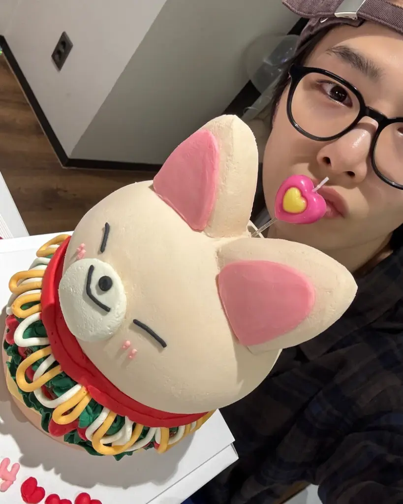 Chat media