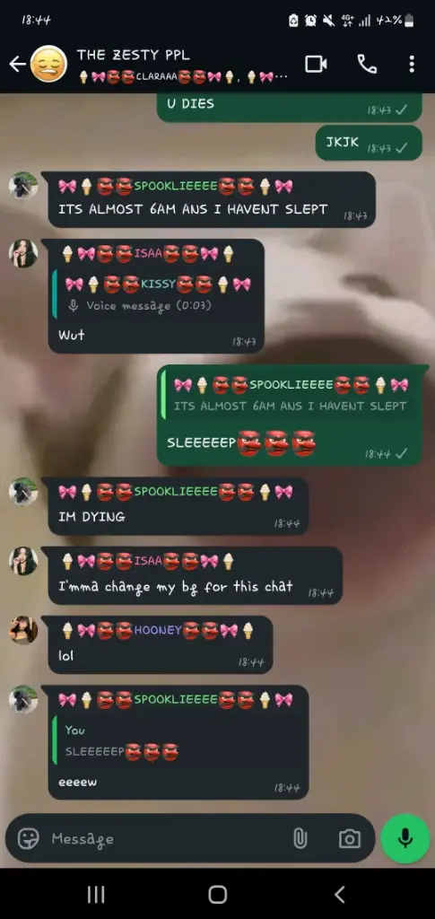 Chat media