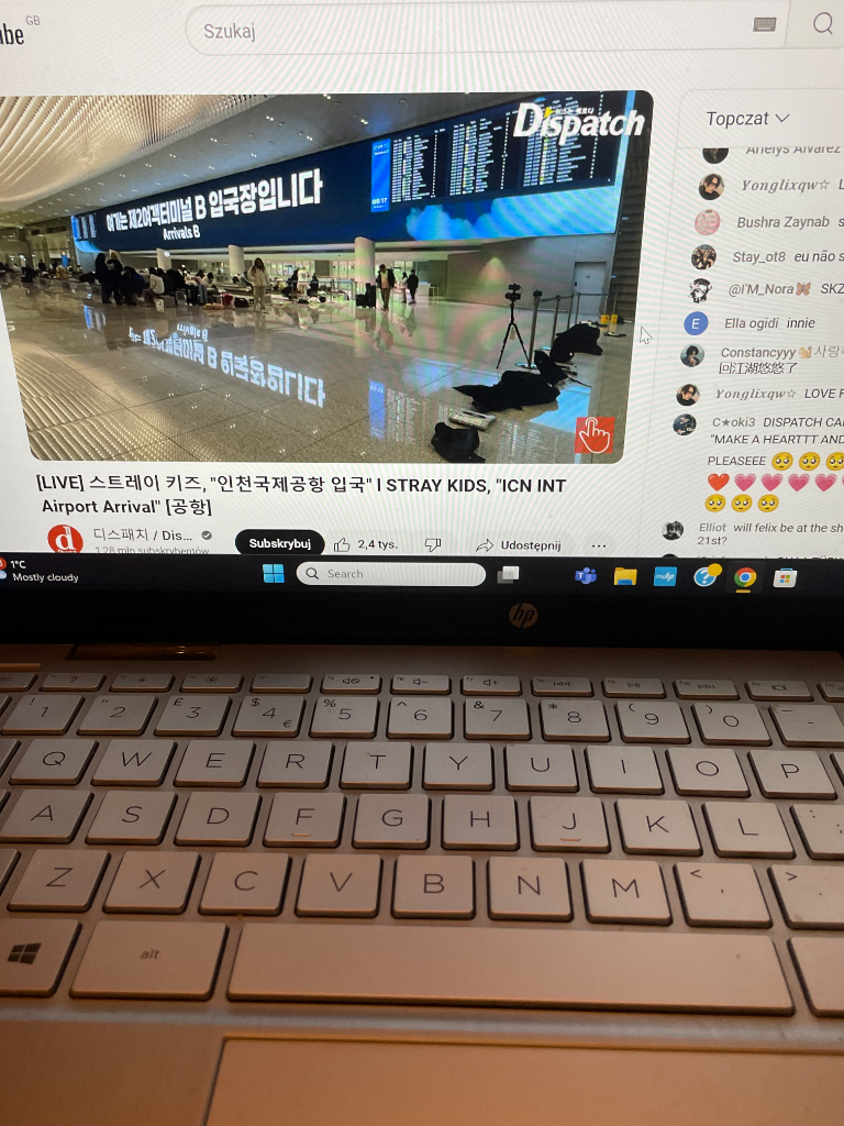 Chat media