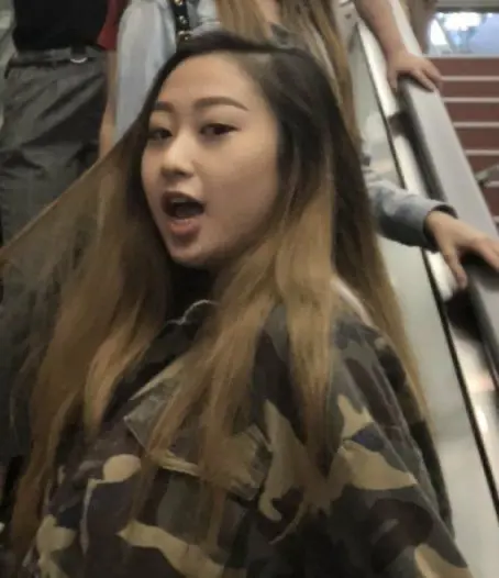 predebut looked like she hated kpop😭
