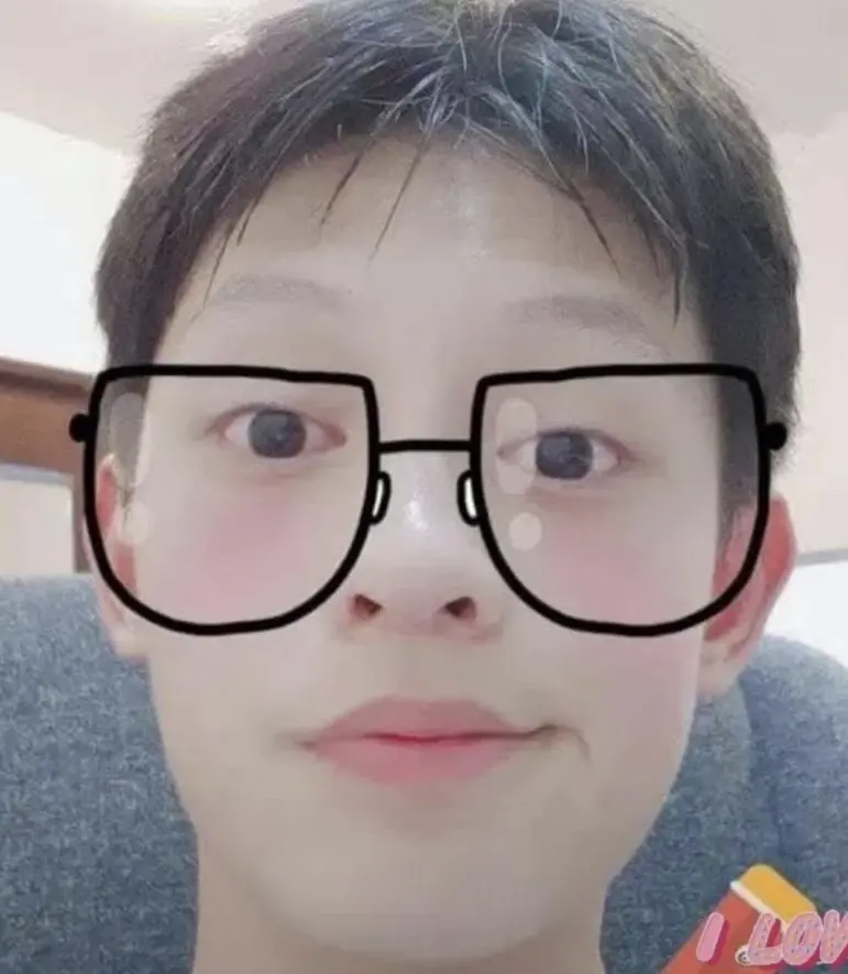 Photo shared on KpopVisage