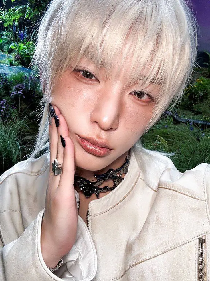 i nnnneeeedddd my contributed photos from yesterday 2 b accepted bc ohdmdayysyssss he looks 2 good,,,, R YALL SEEING THIS. ISNNSAENNE.. IM GEEKING!!!!! like i saw him on my pinterest n im like "oh! this must b…