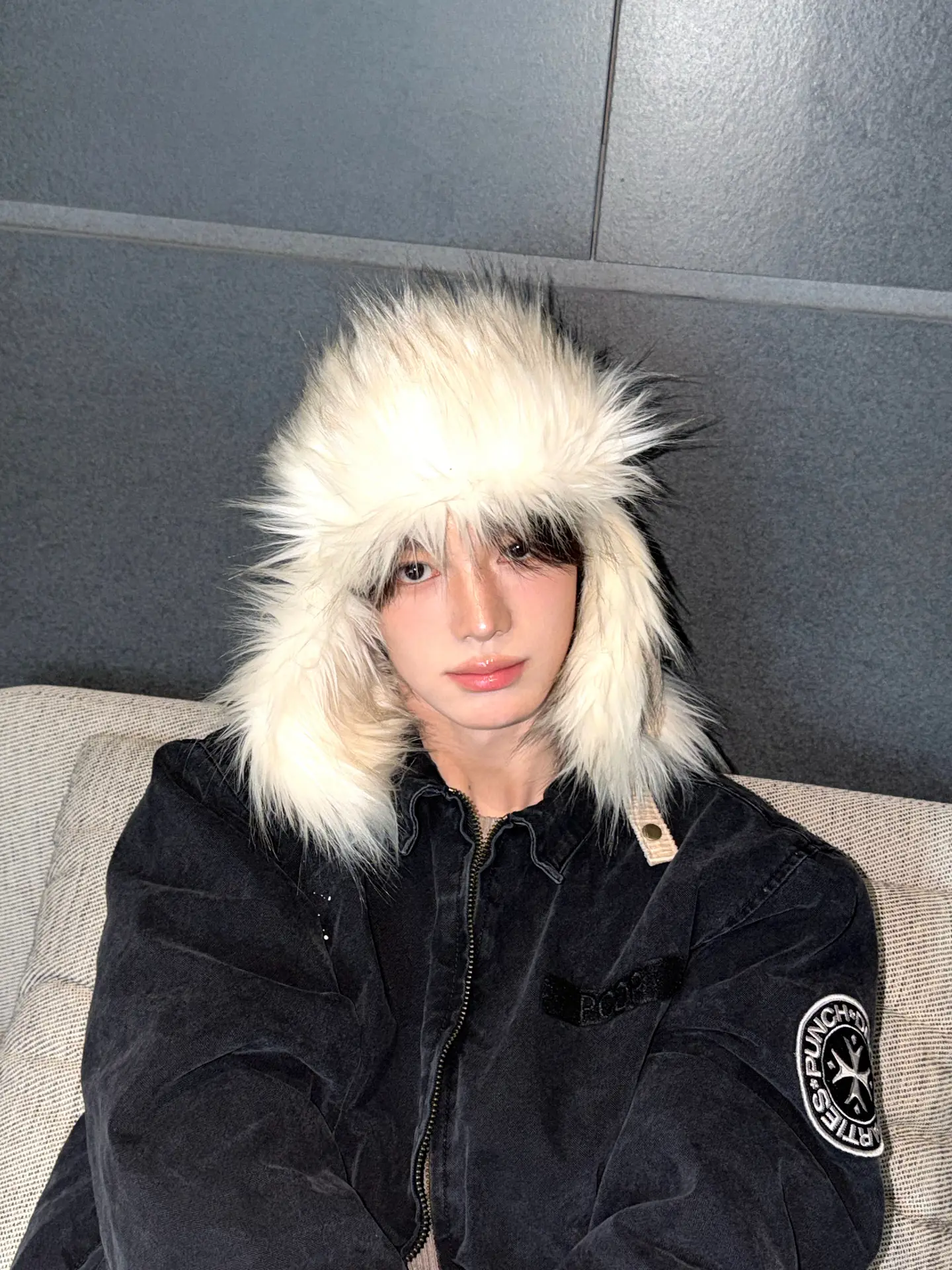 I'm in love with these photos hanjin looks so cute 🥹