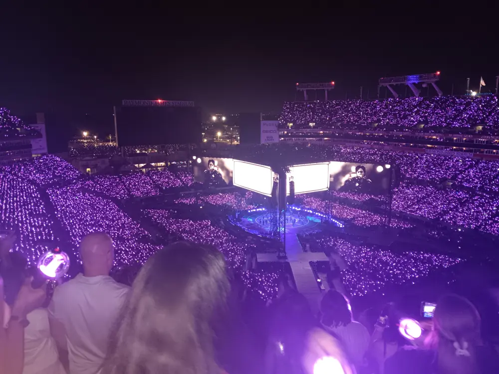 BTS ARIRANG World Tour 4