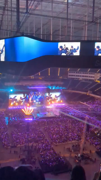 Stray Kids DominATE World Tour