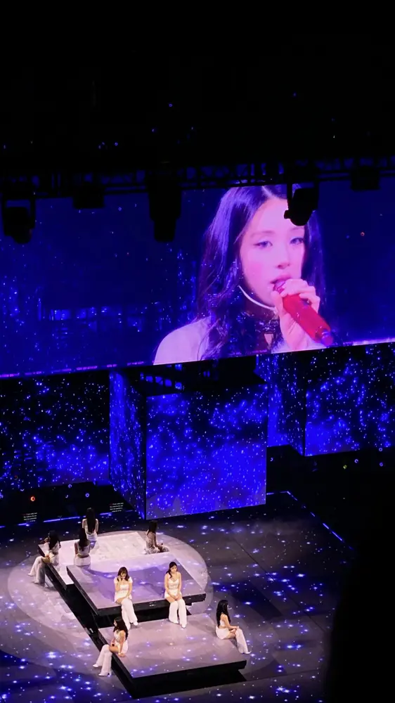 TWICE THIS IS FOR WORLD TOUR 2