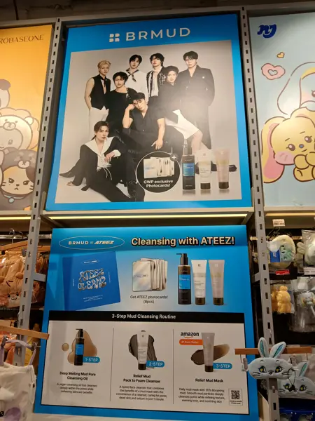 Mighteez Line Friends Pop Up
