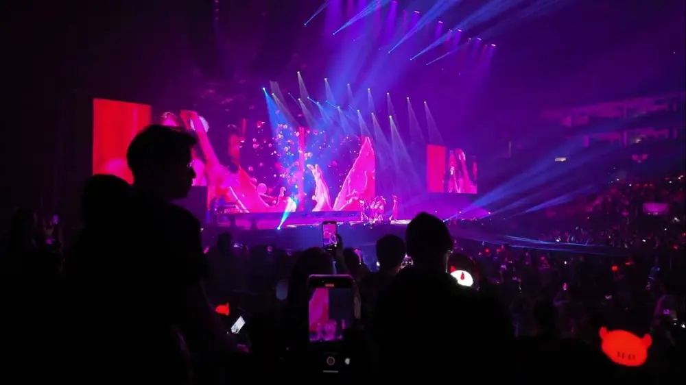 hello monsters world tour 2