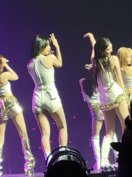 BABYMONSTER 1ST WORLD TOUR