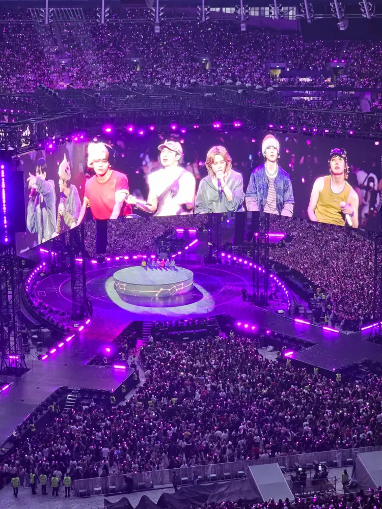BTS WORLD TOUR ‘ARIRANG’ 4