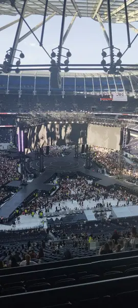 BTS WORLD TOUR ‘ARIRANG’