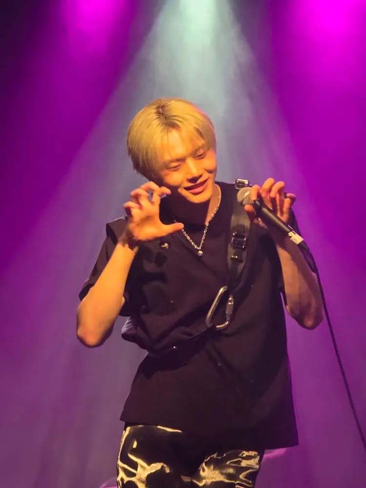 1VERSE WORLD TOUR <SHATTERED> 4