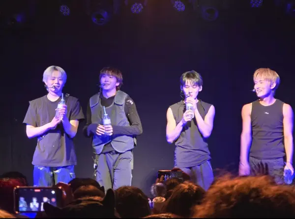 1VERSE WORLD TOUR <SHATTERED>