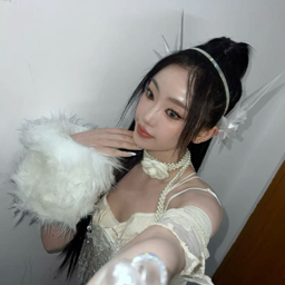 Li Siyang gallery image