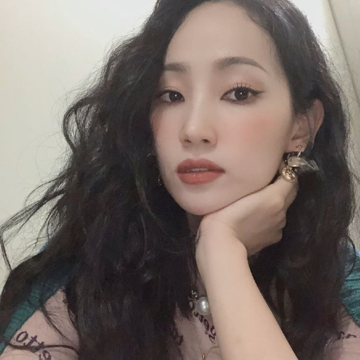Park Yeeun 갤러리 이미지