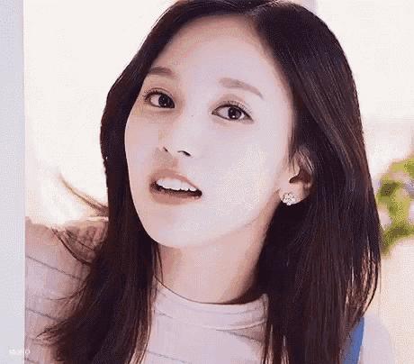Mina gif