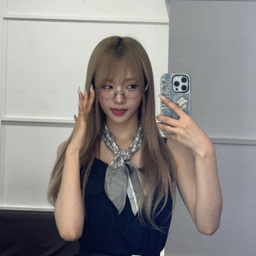 Nana gallery image