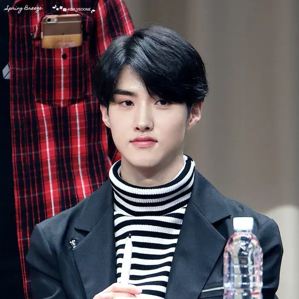 Gambar galeri Yeo One