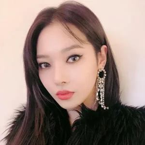 Jeon Somin gallery image