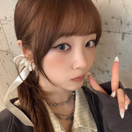 Hina gallery image