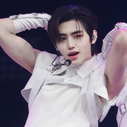 Sunghoon gallery image