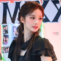 Sullyoon gallery image