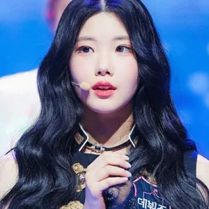 Chaewon gallery image