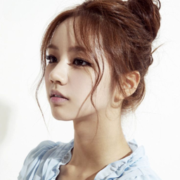 Hyeri gallery image