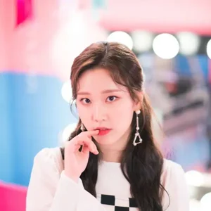 Nayun gallery image