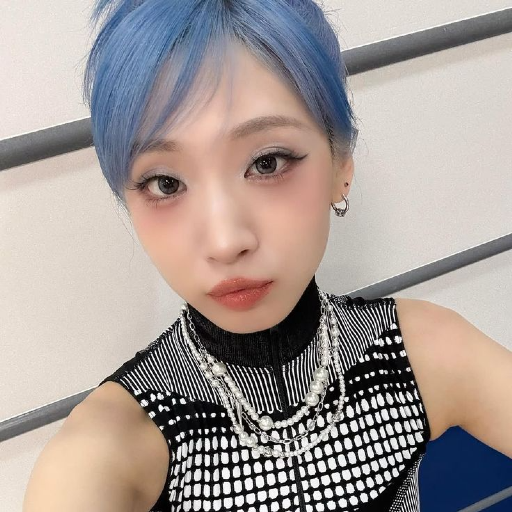 Jisoo gallery image