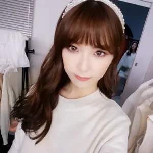 Hyemi gallery image